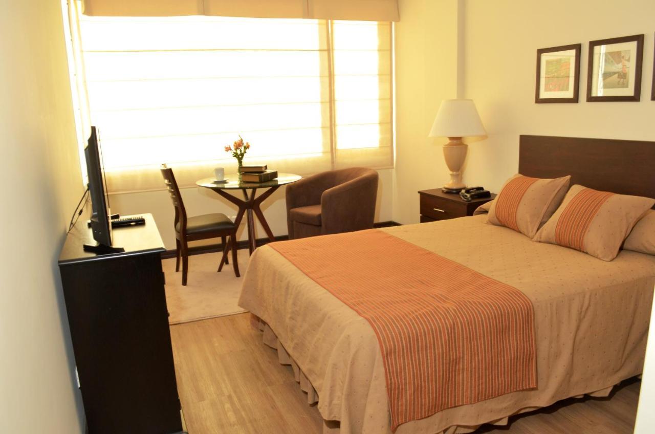 Midtown La Paz Hotell Exteriör bild
