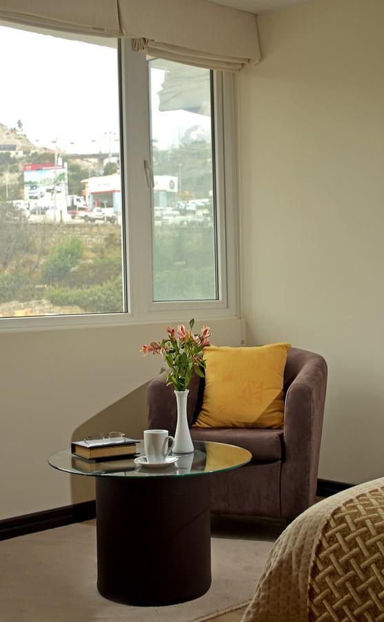 Midtown La Paz Hotell Exteriör bild